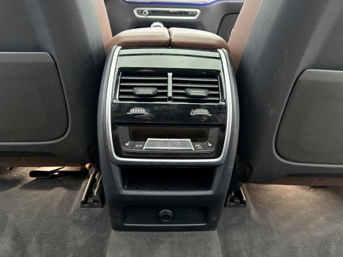 Used 2019 BMW X5 xDrive40i w/ M Sport Package image 22