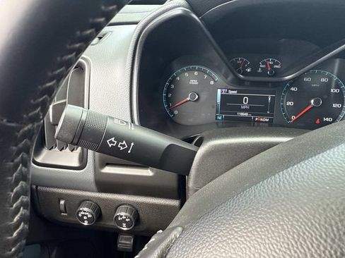 Used 2016 Chevrolet Colorado Z71 AWD/4WD image 40
