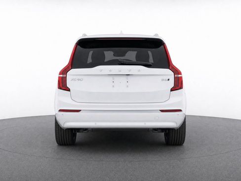 Certified 2026 Volvo XC90 B6 Plus AWD/4WD image 7