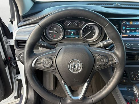 Used 2020 Buick Envision Essence image 12