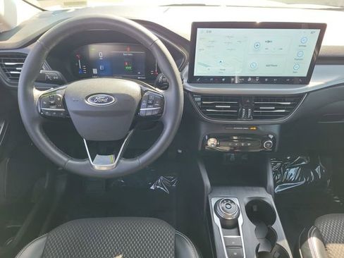Certified 2024 Ford Escape SE FWD image 4