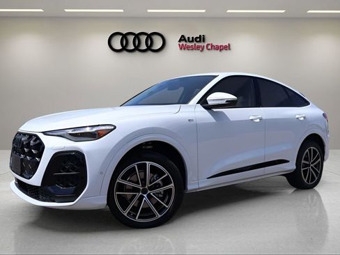 New 2026 Audi Q5 Premium Plus image 1