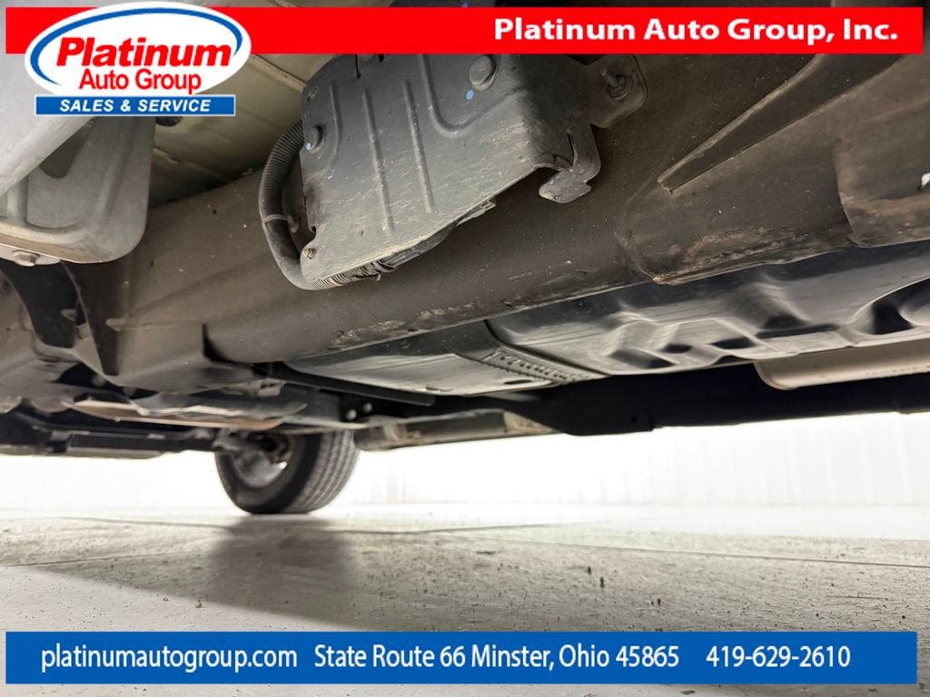 Used 2021 GMC Yukon XL AT4 AWD/4WD image 9