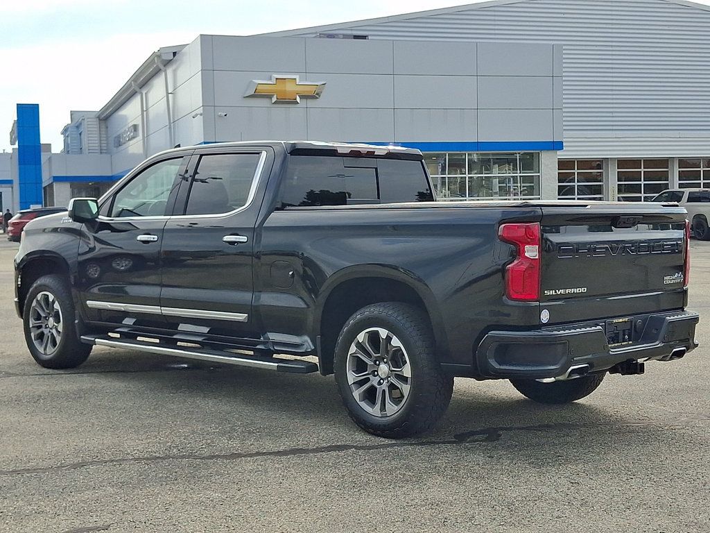 Used 2024 Chevrolet Silverado 1500 High Country w/ Z71 Off-Road Package AWD/4WD image 5