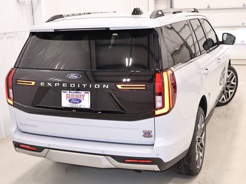 New 2026 Ford Expedition Platinum AWD/4WD image 48