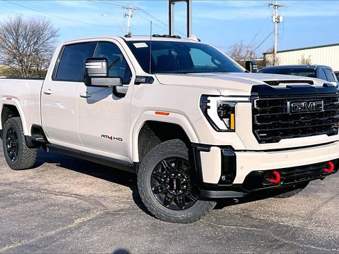 New 2026 GMC Sierra 2500 AT4 w/ AT4 Premium Plus Package image 2