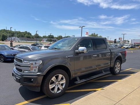 Used 2018 Ford F150 Platinum w/ Equipment Group 701A Luxury AWD/4WD image 2