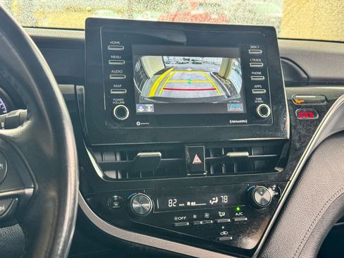 Used 2023 Toyota Camry SE image 32