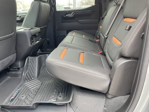 Used 2025 GMC Sierra 1500 AT4 w/ AT4 Premium Package image 44