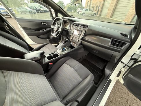 Used 2018 Nissan Leaf S w/ S Charge Package image 11