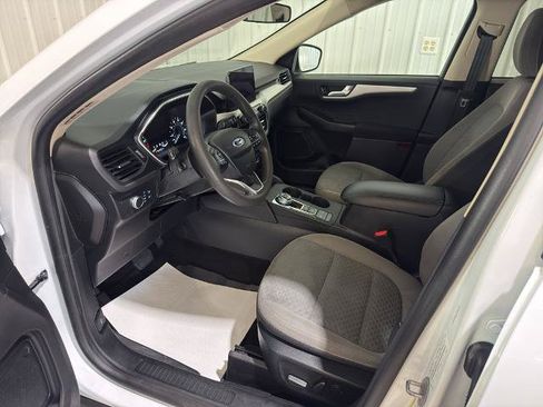 Certified 2020 Ford Escape SE AWD/4WD image 2