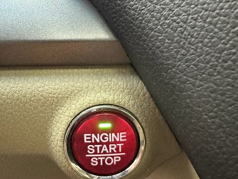 Used 2013 Acura RDX FWD w/ Technology Package image 18