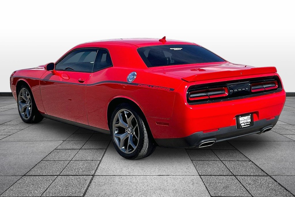 Used 2017 Dodge Challenger SXT Plus RWD image 10