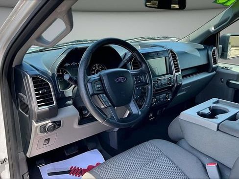Used 2016 Ford F150 XLT w/ Equipment Group 302A Luxury AWD/4WD image 18