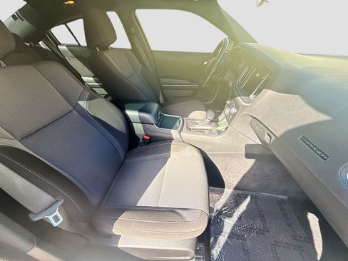 Used 2022 Dodge Charger SXT RWD image 29