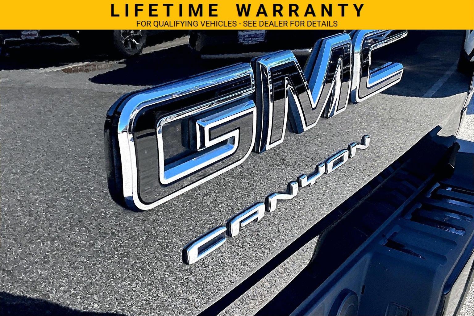 Certified 2022 GMC Canyon Elevation w/ Trailering Package RWD image 8