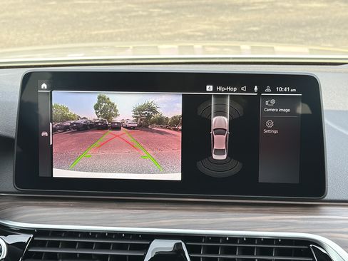 Certified 2023 BMW 530i w/ Convenience Package RWD image 4