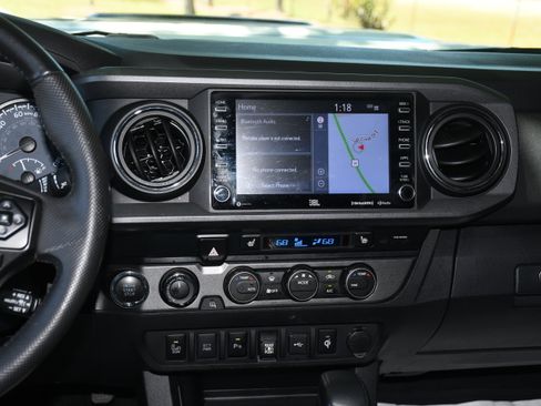 Certified 2021 Toyota Tacoma TRD Pro AWD/4WD image 17