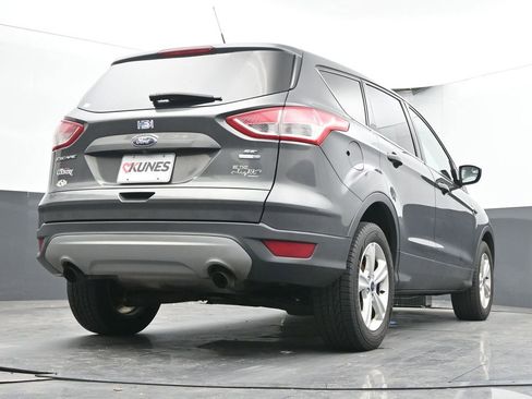 Used 2016 Ford Escape SE image 27