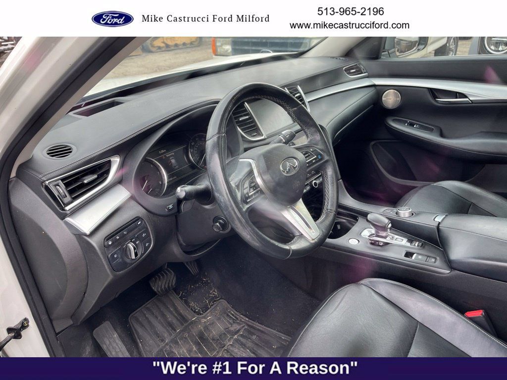 Used 2019 INFINITI QX50 Essential w/ Proactive Package FWD image 5