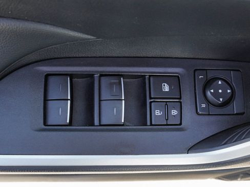 Certified 2025 Toyota RAV4 XLE w/ Convenience Package AWD/4WD image 20