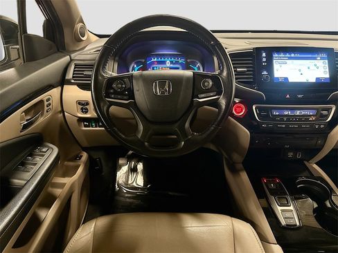 Used 2019 Honda Pilot Touring image 27