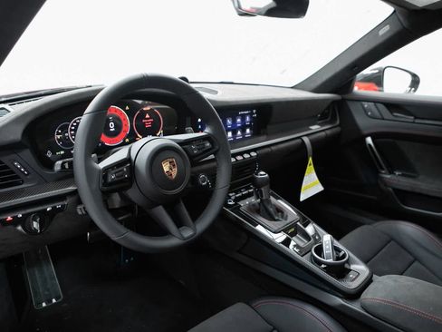 New 2026 Porsche 911 GT3 image 4