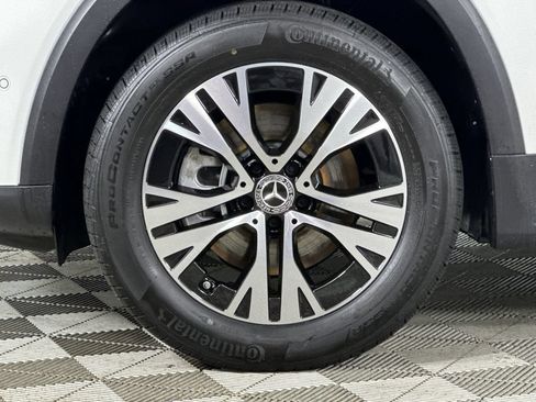 Certified 2026 Mercedes-Benz GLB 250 4MATIC image 34