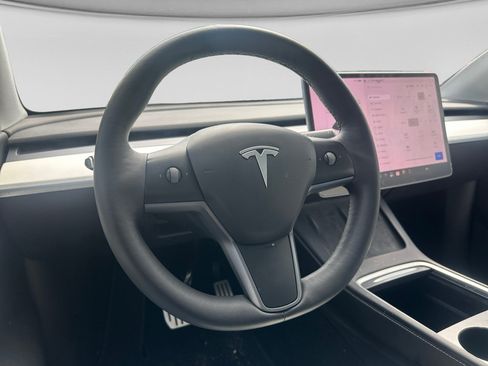 Used 2021 Tesla Model Y Performance AWD/4WD image 6