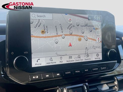 Used 2024 Nissan Pathfinder SL w/ Cargo Package image 17