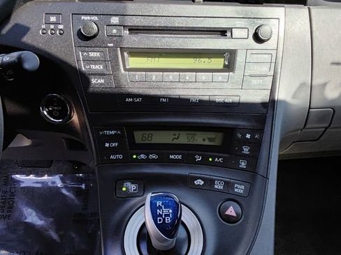 Used 2010 Toyota Prius Two image 12