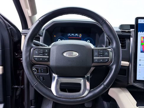 Used 2024 Ford Expedition Platinum AWD/4WD image 30