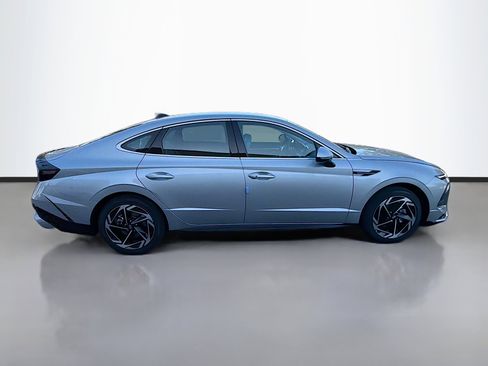 New 2026 Hyundai Sonata SEL image 2