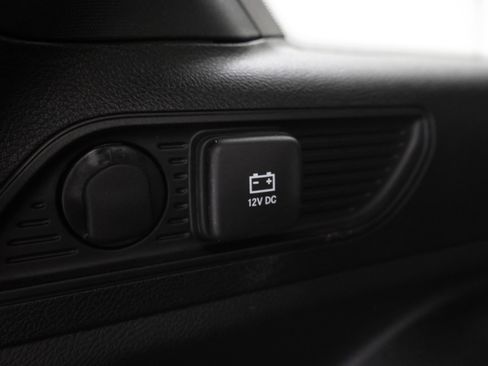 Used 2023 Jeep Grand Cherokee Altitude AWD/4WD image 31