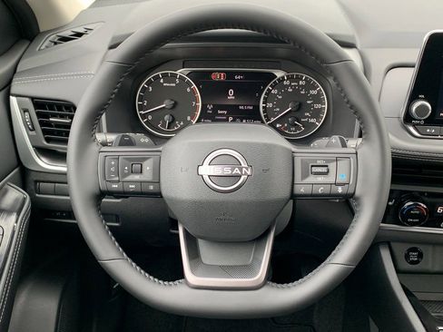 New 2026 Nissan Rogue SV image 8