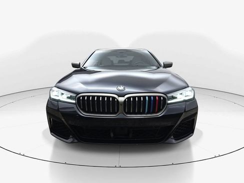 Used 2023 BMW M550i xDrive w/ Dynamic Handling Package AWD/4WD image 12