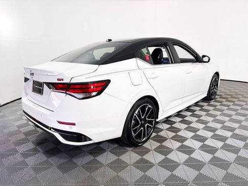 Certified 2025 Nissan Sentra SR w/ SR Premium Package image 23