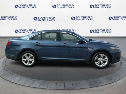 Used 2019 Ford Taurus SEL AWD/4WD image 8