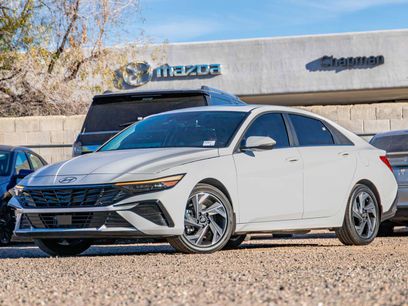 Certified 2025 Hyundai Elantra Limited