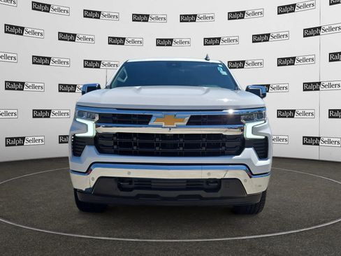 Used 2025 Chevrolet Silverado 1500 LT AWD/4WD image 8
