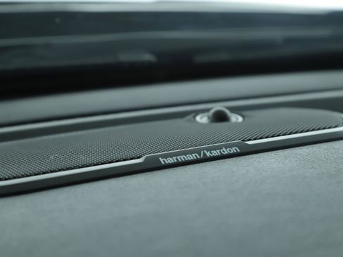 Certified 2022 RAM 1500 Laramie image 18