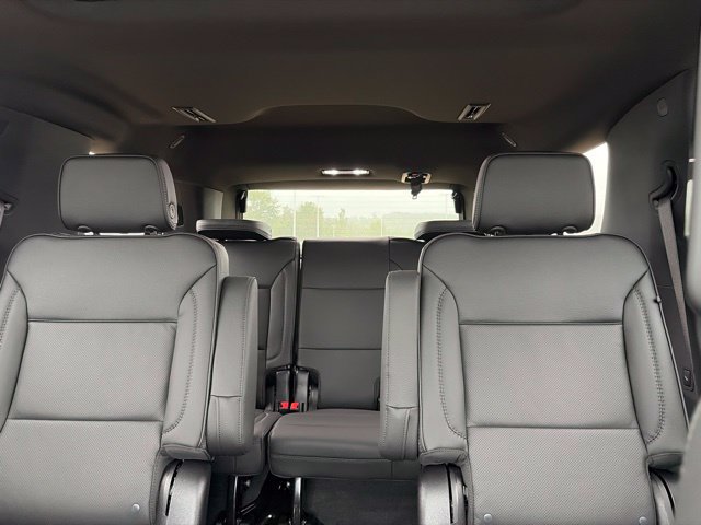New 2026 GMC Yukon Denali w/ Denali Reserve Package AWD/4WD image 37