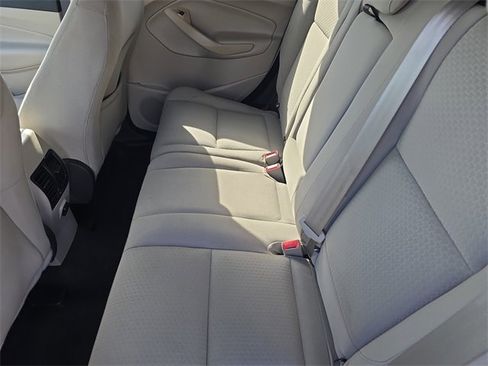 Used 2018 Ford Escape SE image 11