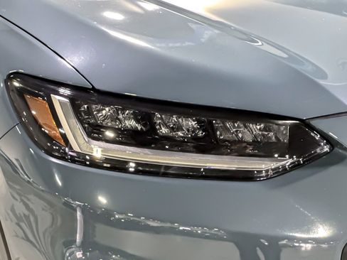 Used 2023 Honda HR-V Sport image 10