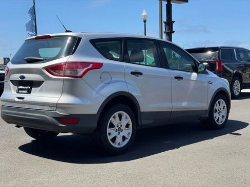 Used 2016 Ford Escape S FWD image 5