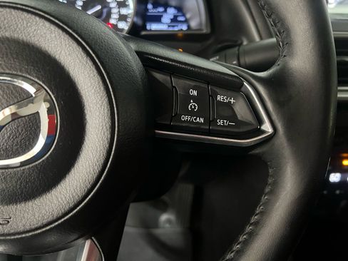 Used 2017 MAZDA MAZDA3 Touring image 22