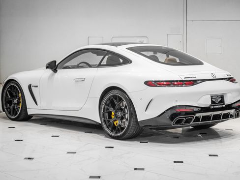 Used 2025 Mercedes-Benz AMG GT 63 image 7
