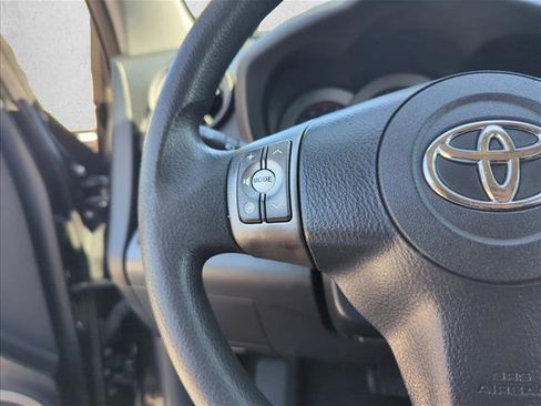 Used 2007 Toyota RAV4 Sport FWD image 18