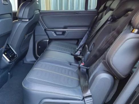 Used 2025 Rivian R1S Adventure AWD/4WD image 14