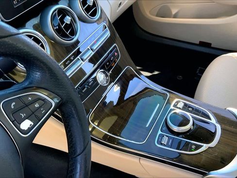 Used 2018 Mercedes-Benz C 300 Sedan w/ Premium Package image 14